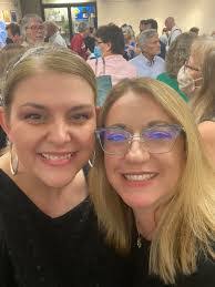 Kari Mcdonnell's Instagram, Twitter & Facebook