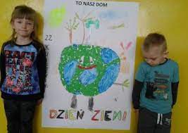 Ćwiczenia na spostrzegawczość, kolorowanki do pobrania i drukowania dla dzieci, nauczycieli. 22 Kwietnia Dniem Ziemi Plakat Dzien Ochrony Srodowiska Dzien Ziemi Kreatywnie Z Dzieckiem Marlena Wronska Swiatowy Dzien Dzikiej Przy Gaming Logos Logos Art