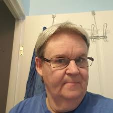 Today is vintersolhverv (winter solstice) at the Northern Hemisphere, and  the Danes can enjoy 7 hours of daylight ...Or shall we say grey-light? This  December has been immensely grey in Denmark with