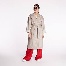 We believe fashion plays a vital role in the future and that is to help us seek out and express who we really are. Coats Pietro Filipi Lady S Spring Coat Beige Footshop