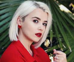 Ukrainian singer and actress from the city of burshtyn. Mika Nyuton Vpervye Rasskazala Chto Pobedila Sereznuyu Bolezn Womanel