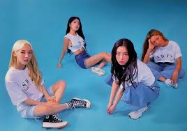 A pink wallpaper kpop wallpaper pinkpanda. Mamamoo Desktop Wallpaper Explore Tumblr Posts And Blogs Tumgir