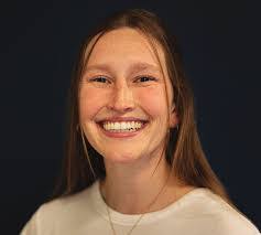 Lori Carman's Instagram, Twitter & Facebook