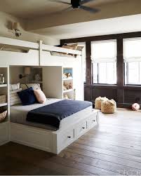 What A Great Room Design For Visiting Families M Elle Design In A Dana Point Coastal Home Ca Elle Decor Bunk Bed Designs Bunk Room Home