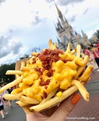 New Bacon Mac And Cheese French Fries Carb Heaven In Disney World The Disney Food Blog Disney Food Disneyland Food Food