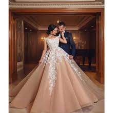 Champagne Off Shoulder Long Wedding Dresses Lace Applique A Line Floor Length Court Train Bridal Gowns Tulle Wedding Gown Princess Evening Dress Cheap Wedding Dress