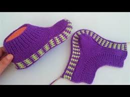 Kolay Bot Patik Yapilisi Bayan Patik Modelleri Iki Sis Patik Modelleri Knitted Slippers Pattern Knitting Socks Sock Knitting Patterns