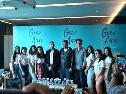 Untuk mengunduh file video movie dengan judul geez & ann (2021) dari situs movie gratis geez and ann full movie lk21. Giz I Enn Smotret Onlajn 2021