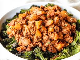 Ground Turkey Potato Skillet Recipe Chicken And Roasted Veggies Healthy Turkey Recipes Homemade Spaghetti Sauce Easy