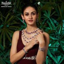 High jewelry, fashion, sculpted classic indian jewels and even new retail concepts all have a place foley has two branded retail stores in bengaluru, including the leela palace luxury hotel, attracting an international clientele. 14 Best Luxury Jewelry Brands In India Ideas In 2021 Luxury Jewelry Brands Luxury Jewelry Hazoorilal Jewellers