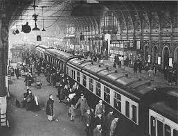 Paddington Station 1940 Vintage Train Train Station Railway Station