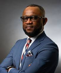 Francine Jackson's Instagram, Twitter & Facebook