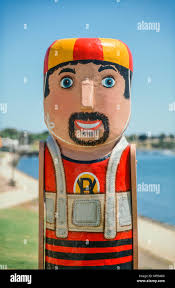 Poller Skulptur von Jan Lennard entlang der Uferpromenade am östlichen  Strand, Geelong, Victoria, Australien Stockfotografie