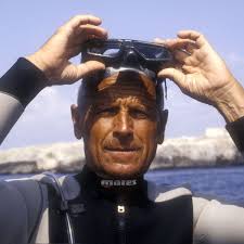 Le plongeur Enzo Maiorca, qui a inspiré "Le Grand Bleu", est mort à l'âge  de 85 ans