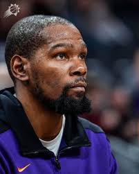 Waiting for tip off? Vote your Suns to All-Star now! 🗳️ Vote Now:  bit.ly/4iGVhQr