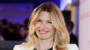 The lions tour of south africa, every f1 race. Drama Um Sky Moderatorin Jessica Libbertz