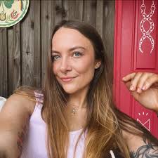 Local salon day use rent options for MUA trial applications