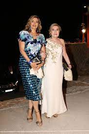 Βασίλης ζούλιας για μαριάννα βαρδινογιάννη: Marianna Goylandrh Xristiana Kai Marianna Bardinogiannh Yperkompses Sto Soynio Mononews