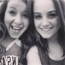 Olivia Lollar (@olollarol)