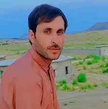 د اسلامیه کالج محصل فضل امین اپریدی او په ټولنیزو شبکو د روښانفکرۍ او  پښتونولۍ پيغام ورکوونکی کم عمره مبارز له پرون راهیسې نادرکه شوی. د هغه  دوستان وایي، فضل امین ریاستي