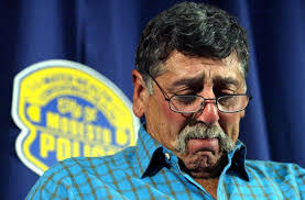 Dennis Rocha's Instagram, Twitter & Facebook