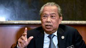 Muhyiddin yassin was sworn in as malaysia's 8th prime minister on sunday after emerging as a frontrunner for the top job at the end of last week. Malaysia S King Appoints Muhyiddin Yassin As Prime Minister Pars Today