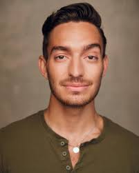 Kyle de la Cruz Laing (@kylelaing) • Instagram photos and videos