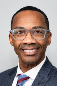 2 compete for open north Salem seat