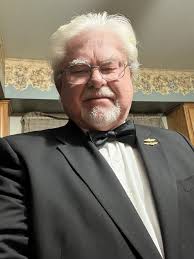 I haven't found a non-veteran American who supports veterans to the degree  Gary Sinise does.... Gary Sinise Foundation Gary Sinise Read last line of  the caption, we are doing that