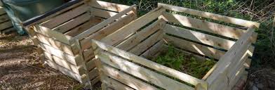 Cut out a large rectangle of chicken wire. Surrey Environment Partnership Make Your Own Compost Bin Or Heap