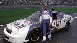 For those who want to look back to the 2019 season and see which driver won a particular race, here's a look at that year's nascar schedule with the race winner listed below. How Many Days Until The 2020 Daytona 500 Racing Forums
