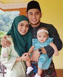Sebutan lafaz cerai antara fizo omar dan mawar karim. Fizo Mawar Sah Bercerai Talak Satu Selangorkini
