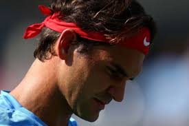 Federer romps, Murray struggles in US Open sweatshop