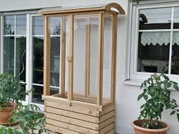 Um das gewächshaus aufzubauen, werden nun zwei einzelelemente hintereinander aufgestellt und mit jeweils zwei 50cm langen kanthölzern verbunden. Tomatenhaus Auf Pflanzkasten Fur Balkon Und Terrasse 100cm Lange Tomaten Haus Garten Gewachshaus Tomatenhaus