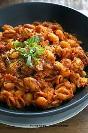 Chickpea Chorizo Quinoa Shells In Tomato Sauce Vegan Glutenfree Pasta Recipe Vegan Richa Recipe Recipes Vegan Pasta Recipes Vegetarian Recipes