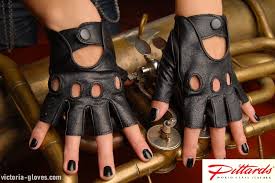 Find the latest designer fashion &. Driving Gloves Driving Black Fingerless Leather Gloves