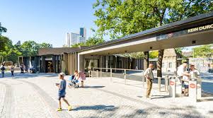 Zoo Berlin Zoo Entrance Lowentor Dan Pearlman Group In 2020 Zoo Entrance Entrance Design