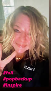 #wink #noahsark #nokitchen #nofloors #noahsnewkitchen #greathairday  ##hairsociallv #newfloor #newcounters #newcabinets #fall #popbackup I  better #thinklikeanartist