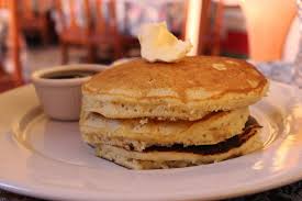 Questi pancake si possono mangiare almeno a colazione. Come Fare Pancakes Deliziosi Ricette Sia Golose Che Dietetiche