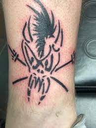 This one in particular has unusual patterns that are more appealing to the eye than they bare meaning. Got Scary Guy Tattooed On My Leg Been A Fan My Whole Life So I Thought This Was A Great Idea Metallica