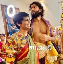 Vijay Devarankoda Spends A Bomb On His New House 123telugu Com Manas ekam, vachas ekam, karmanyekam, mahatmanam. vijay devarankoda spends a bomb on his