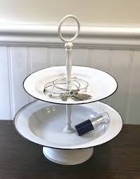 Tiered trays can be really expensive so i came up with a way to create a galvanized looking tiered in this farmhouse tuscan french country 3 tier tray lazy susan diy 2019, i show how i make a 3. Diy Enamelware Tiered Jewelry Tray