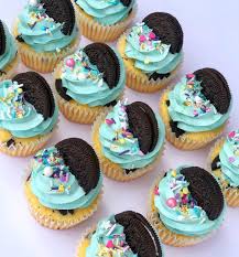 Oreo Cookies Cream Birthday Party Style Cupcakes Instacupcakes Cupcakesofinstagram Cake Cakedecoratin Cupcake Cakes Cupcake Recipes Dessert Cupcakes