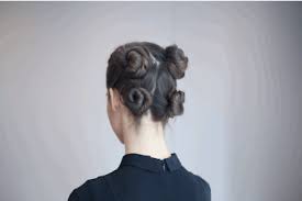 Now, you can get rid of boring straight hair without much of the effort. Beauty Gifs How To Wake Up With Beach Waves
