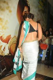 Pin On Seductive Shriya