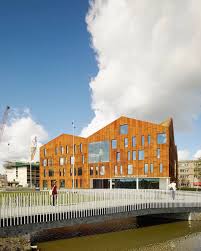 Mecanoo On Instagram From The City Centre Amsterdam University College Auc Marks The Entrance Amsterdam University Science Park Colleges And Universities