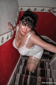 Heavy breasted mature lady getting wicked and wild by herself. Picture Set Big Breasted British Mature Kim On The Stairs Galleries Realsexpass At Realsexpass