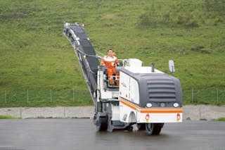 Wirtgen W-60I Cold Planer