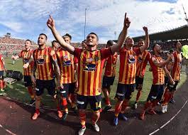 The club was formed in 1908 and has spent a large part of their recent history bouncing. Lecce Pronto Per La Serie A Al Via La Campagna Abbonamenti Calcio E Finanza