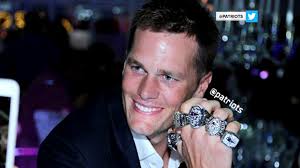 The new england patriots quarterback showed off all six of them on instagram on sunday. Tom Brady Shows Off His Super Bowl Rings All 5 On One Hand